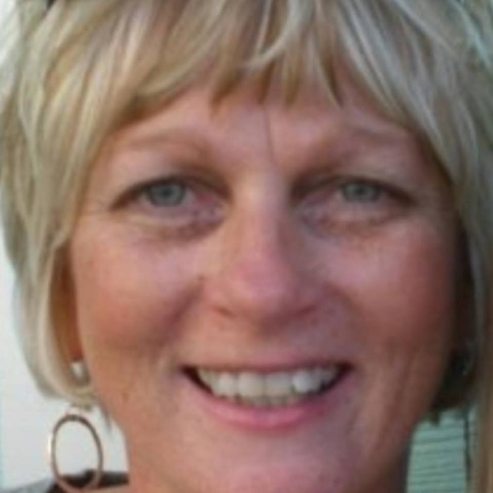 Meet your Posher, Sandy